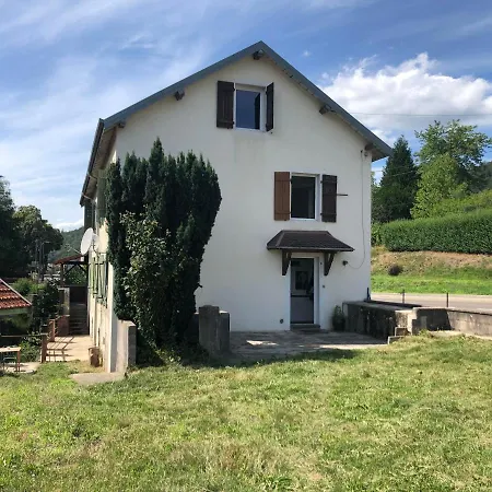 D'hote Massimo - Parking, Fibre Optique, Billard, Netflix, Proche Gerardmer Bresse